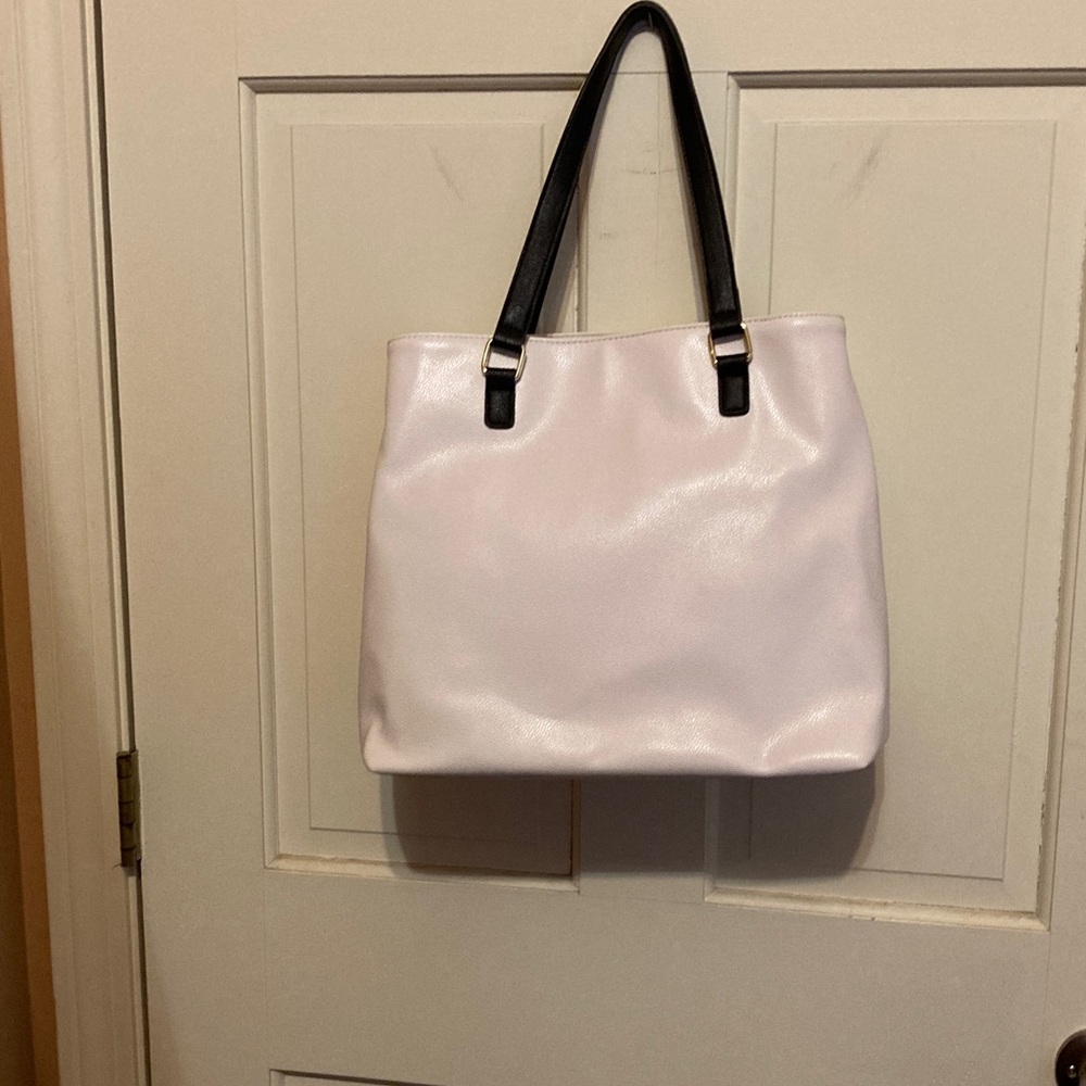 Betsey Johnson NEW Large Black & White Floral Stripe Tote Hard to Find! RaRe! - Picture 6 of 12